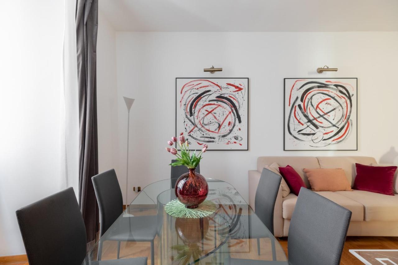 Iflat Red Roman Apartament Ngoại thất bức ảnh